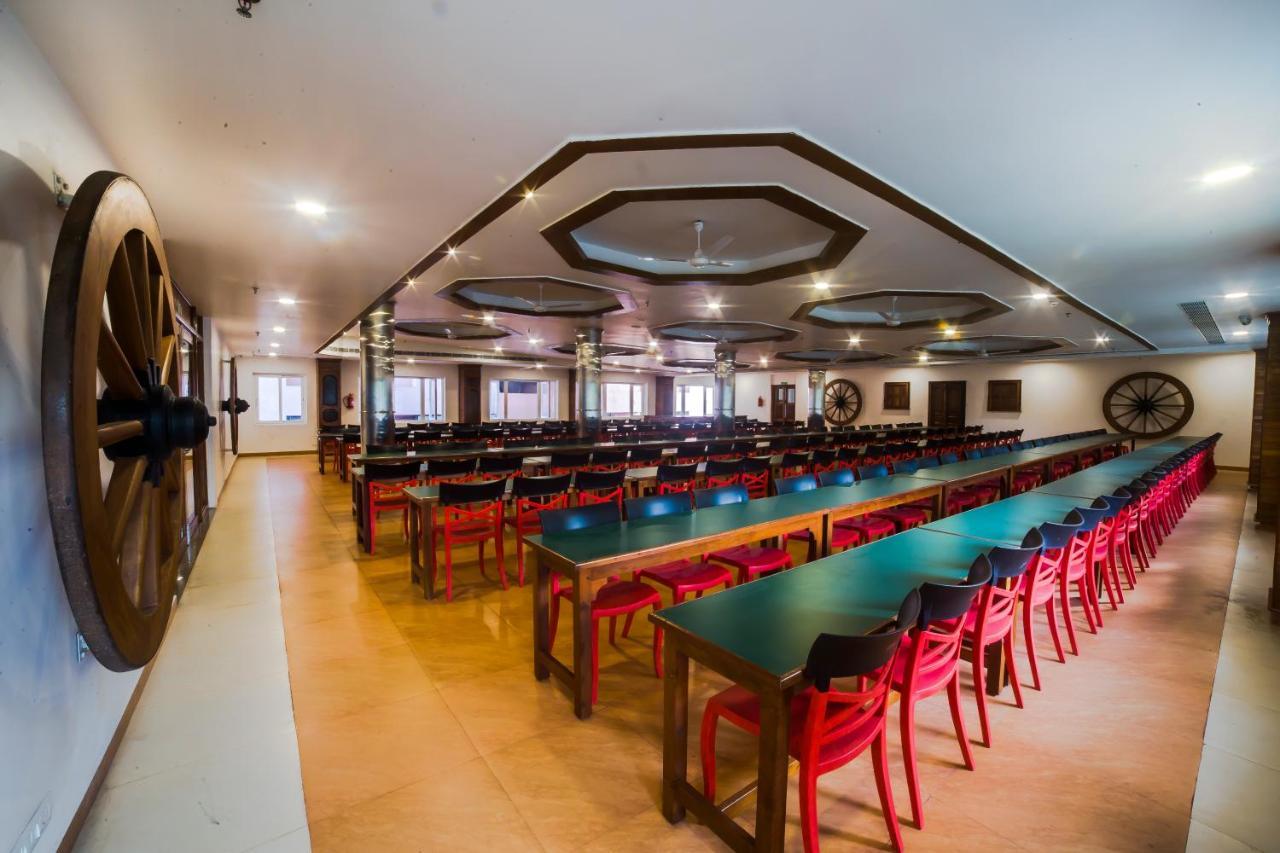 Hotel Guruvayur Darshan 외부 사진
